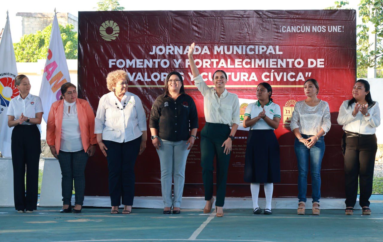 uploads/6/32/01 (611).Jpeg